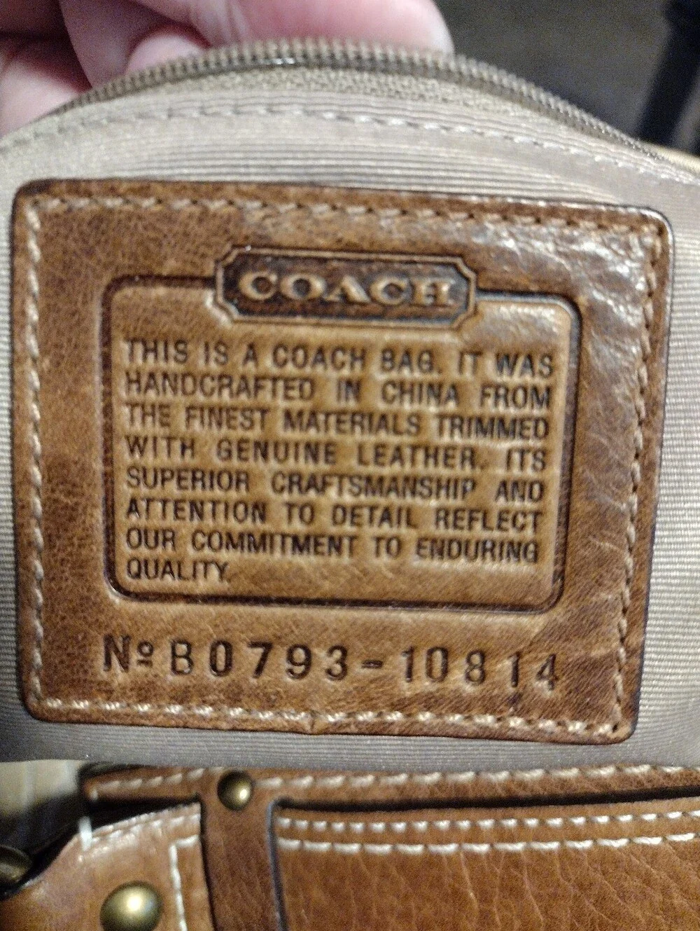 Vintage Coach Carly 10814 Tan, Gold Patchwork Hobo Shoulder Bag with Hangtag